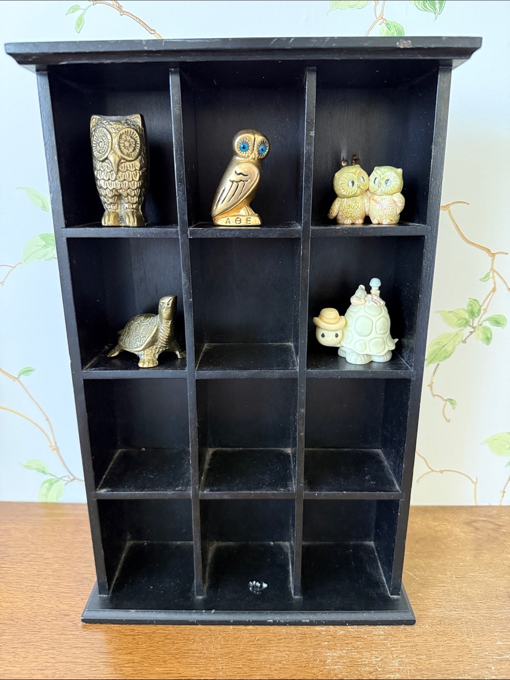 Vintage Black Wooden Trinket Shelf 12 Cubbies Knick Knacks